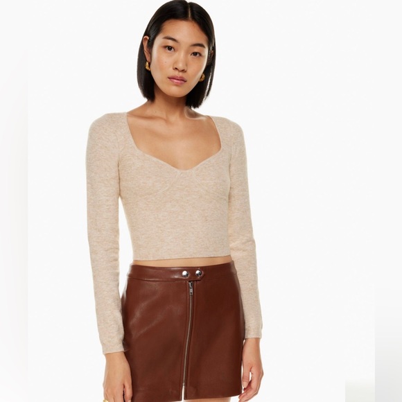 Long Sleeve Crop wilfred Sweater in Tan colour in size XS!! - Picture 1 of 5